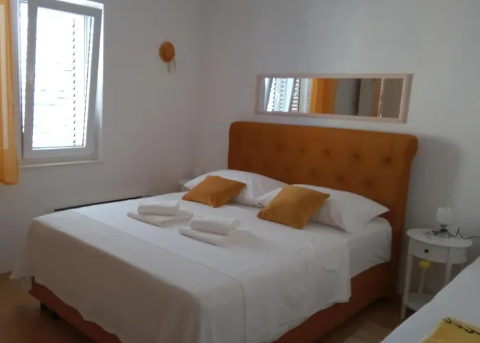 Apartament With Parking Space Okrug Gornji, Ciovo - 12293 Trogir