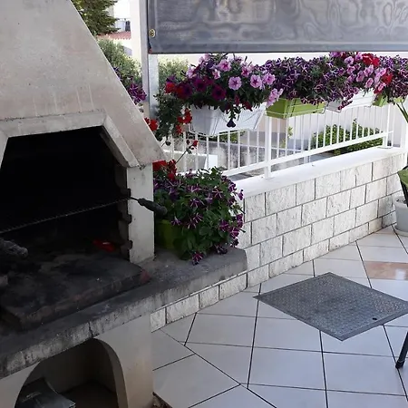 With Parking Space Okrug Gornji, Ciovo - 12293 特罗吉尔