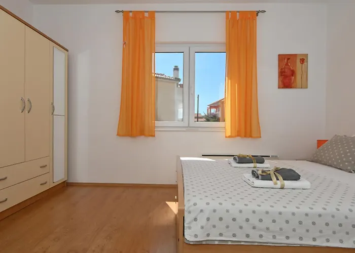 With Parking Space Okrug Gornji, Ciovo - 12293 Appartement
